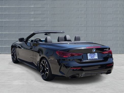 Used 2025 BMW M440i Convertible RWD image 4