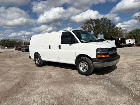 New 2026 Chevrolet Express 2500 Work Van 3D Cargo Van w/ Driver Convenience Package image 21