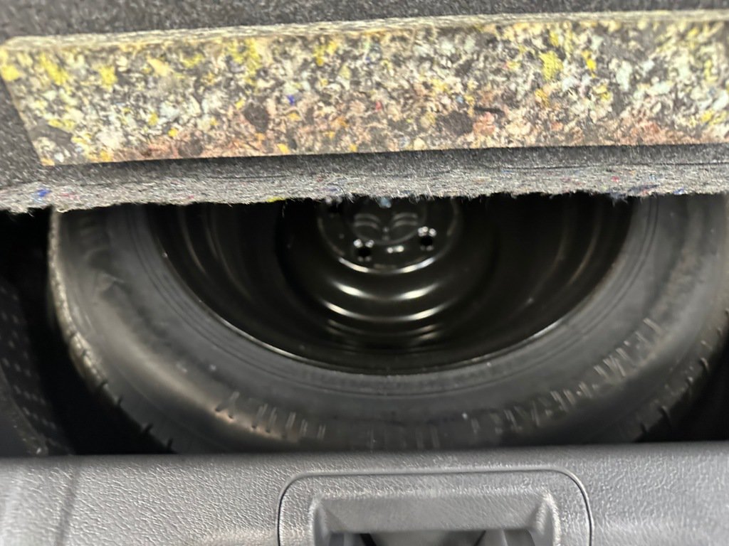 Used 2021 Nissan Rogue Sport SV FWD image 23