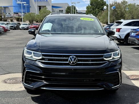 Used 2024 Volkswagen Tiguan SEL R-Line AWD/4WD image 3