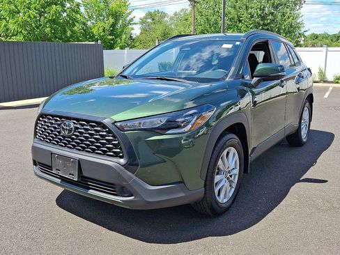 Certified 2023 Toyota Corolla Cross LE AWD/4WD image 3