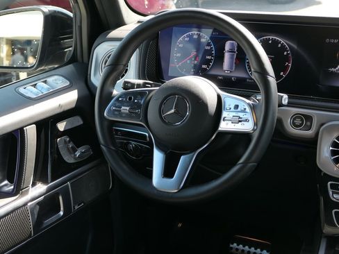 Used 2022 Mercedes-Benz G 550 image 26