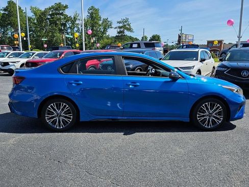 Used 2023 Kia Forte GT-Line w/ GT-Line Premium Package FWD image 16