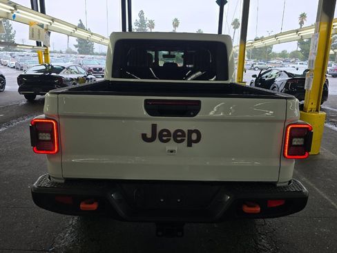 Used 2020 Jeep Gladiator Mojave image 5