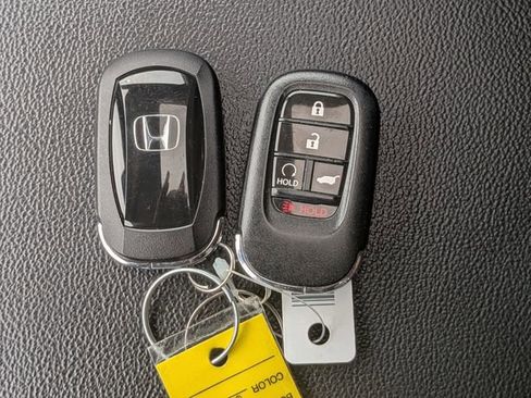 Used 2023 Honda CR-V EX image 32