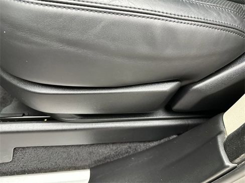 Used 2020 Land Rover Range Rover Long Wheelbase HSE image 12