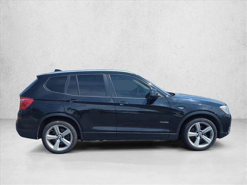Used 2017 BMW X3 xDrive28i AWD/4WD image 4