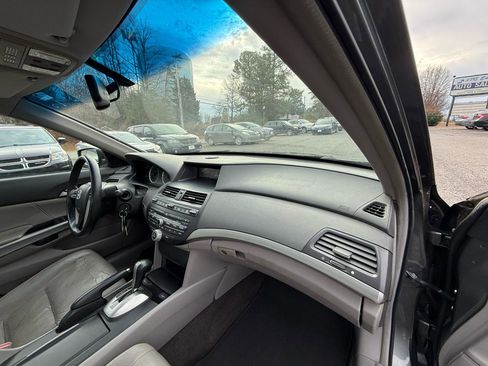 Used 2009 Honda Accord EX-L image 22