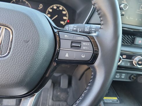 Used 2025 Honda CR-V EX-L image 24