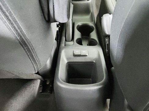 Used 2022 Nissan Kicks S FWD image 13