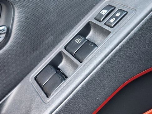 Used 2023 Nissan Frontier PRO-4X w/ Technology Package image 22