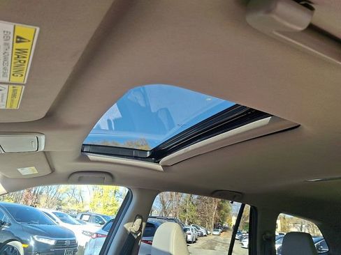 Used 2022 Honda Pilot Special Edition image 16