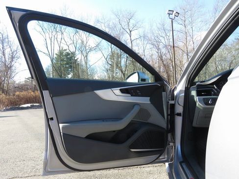 Used 2019 Audi A4 2.0T Premium Plus image 9