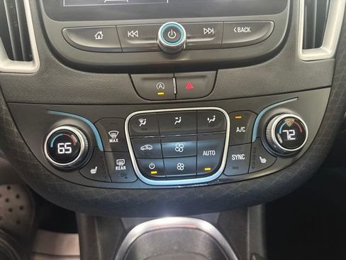 Used 2024 Chevrolet Malibu LT FWD image 6