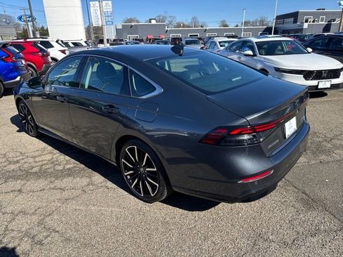 Used 2023 Honda Accord Touring image 16