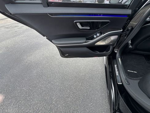 Used 2022 Mercedes-Benz S 500 4MATIC image 22