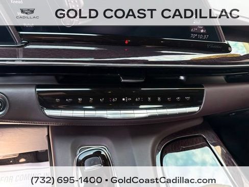 Used 2021 Cadillac Escalade Sport Platinum AWD/4WD image 34