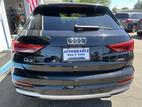 Used 2020 Audi Q3 2.0T Premium AWD/4WD image 10
