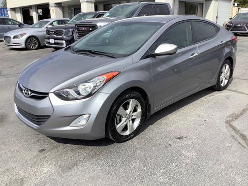Used 2013 Hyundai Elantra GLS w/ Preferred Pkg FWD image 20