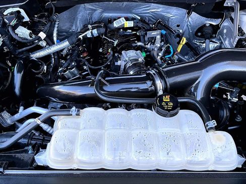 Certified 2023 Ford F150 XLT w/ Equipment Group 302A High image 33