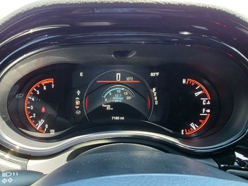 Used 2025 Dodge Durango R/T image 32