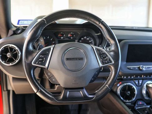 Used 2020 Chevrolet Camaro LT image 20