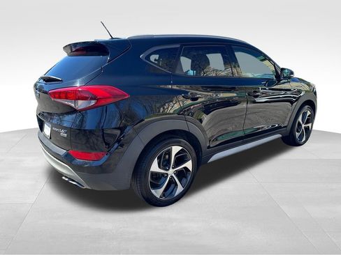 Used 2017 Hyundai Tucson Sport image 7