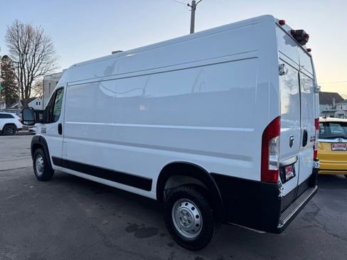 Used 2021 RAM ProMaster 2500 w/ Interior LED Lighting Group image 4