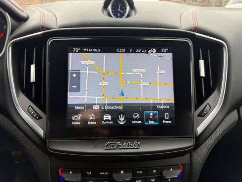 Used 2018 Maserati Ghibli S GranSport Q4 image 11