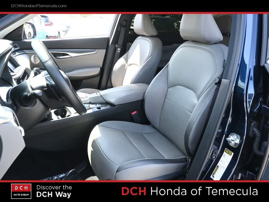 Used 2023 INFINITI QX50 Luxe FWD image 18