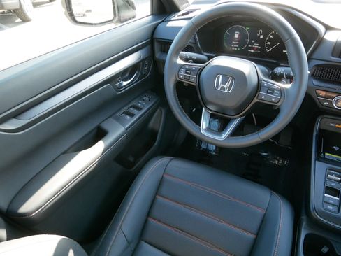Used 2024 Honda CR-V Sport-L image 9