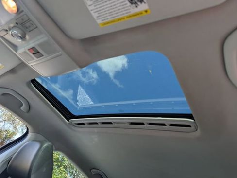 Used 2020 Volkswagen Passat 2.0T R-Line image 24