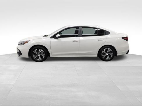 Used 2025 Subaru Legacy Premium image 7