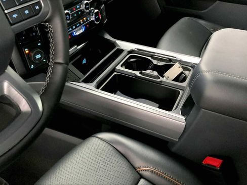 New 2025 Ford F250 Lariat w/ Lariat Ultimate Package image 6