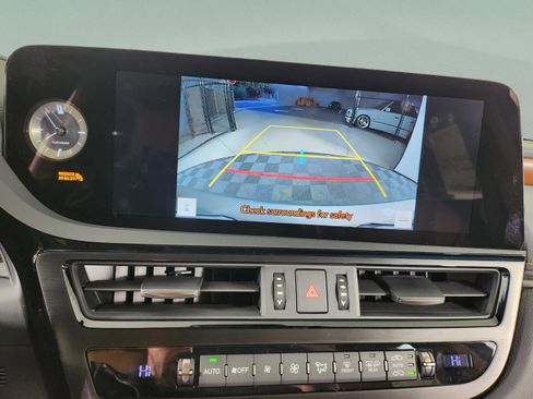 New 2025 Lexus ES 350 w/ Premium Package image 25