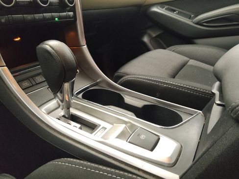 Used 2020 Subaru Ascent Premium w/ Convenience Package image 26