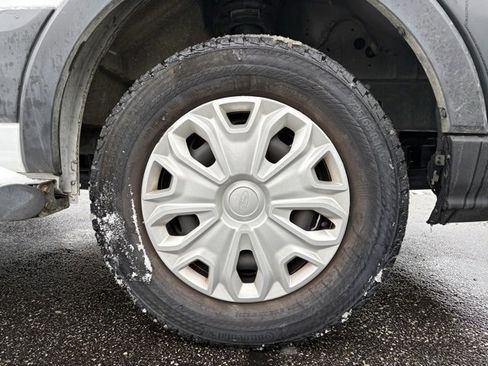 Used 2024 Ford Transit 250 Low Roof w/ Exterior Upgrade Package image 20