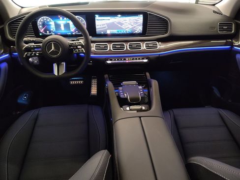 New 2026 Mercedes-Benz GLS 450 4MATIC image 25