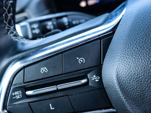 Certified 2024 Chevrolet Traverse LT image 28