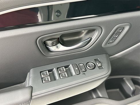 New 2025 Honda Pilot EX-L image 24