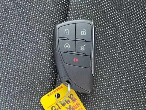 Used 2025 Chevrolet Traverse LT w/ Sun and Wheel Package AWD/4WD image 28