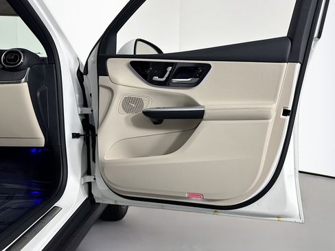 New 2026 Mercedes-Benz GLC 300 image 23