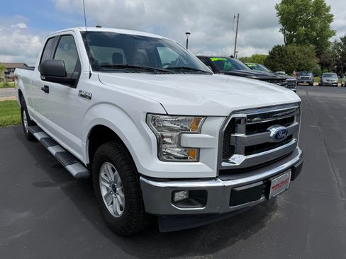 Used 2017 Ford F150 XLT w/ Equipment Group 301A Mid AWD/4WD image 2