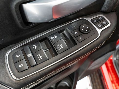 Used 2024 RAM 2500 Big Horn w/ Safety Group image 15