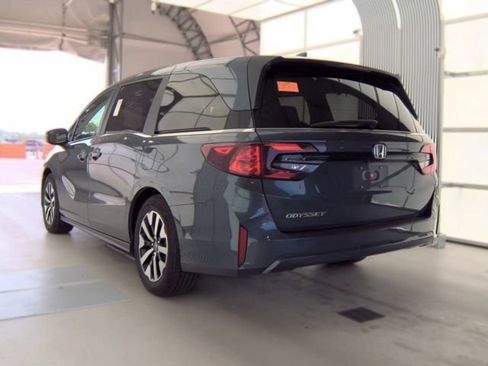 Used 2025 Honda Odyssey EX-L image 7