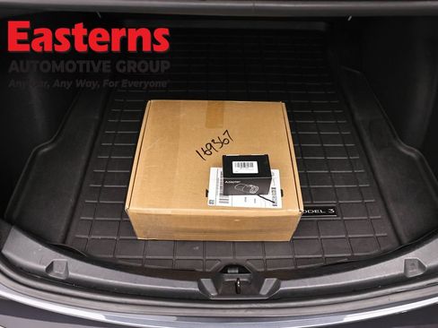 Used 2018 Tesla Model 3 Long Range image 9