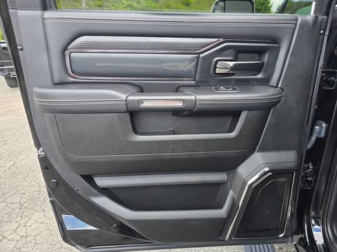 Used 2022 RAM 2500 Limited AWD/4WD image 46
