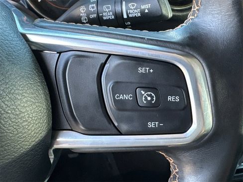 Used 2021 Jeep Wrangler Unlimited Sahara image 30