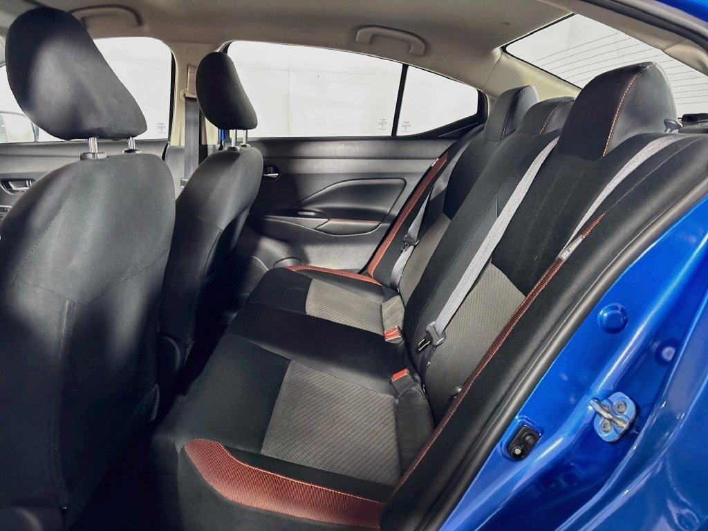 Used 2024 Nissan Versa SR FWD image 19