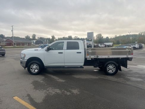 New 2024 RAM 2500 Tradesman w/ Chrome Appearance Group image 11